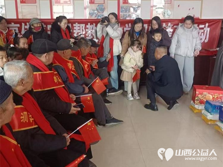 清徐县集义乡人民政府联合山西好人张小义牵头协调组织各爱心企业承办的学习雷锋在行动活动走进集义乡为退役军人孤困学生送去最真挚的关怀最实在的帮助 - 第8张