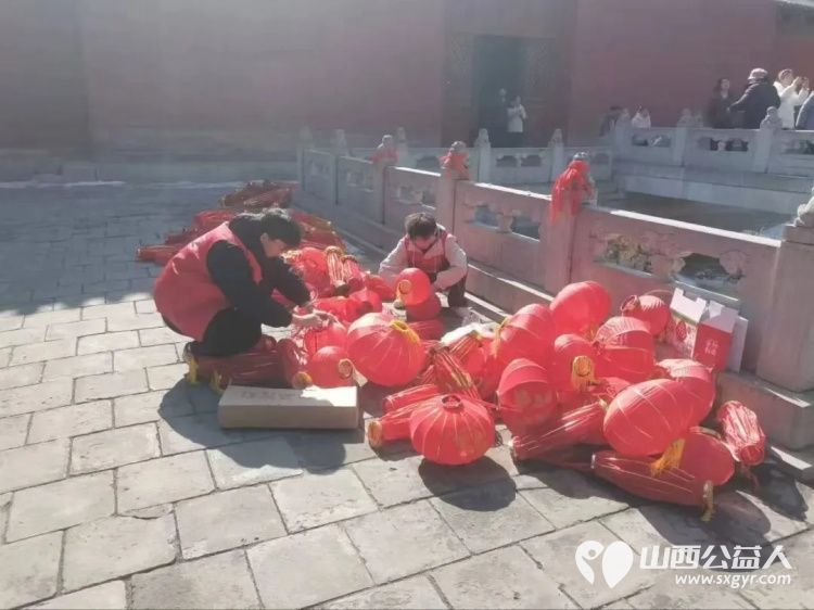 春节不打烊｜长治市义工协会组织志愿者春节7天坚守暖心护航潞安府城隍庙上党门用心用情服务每一位游客 - 第3张