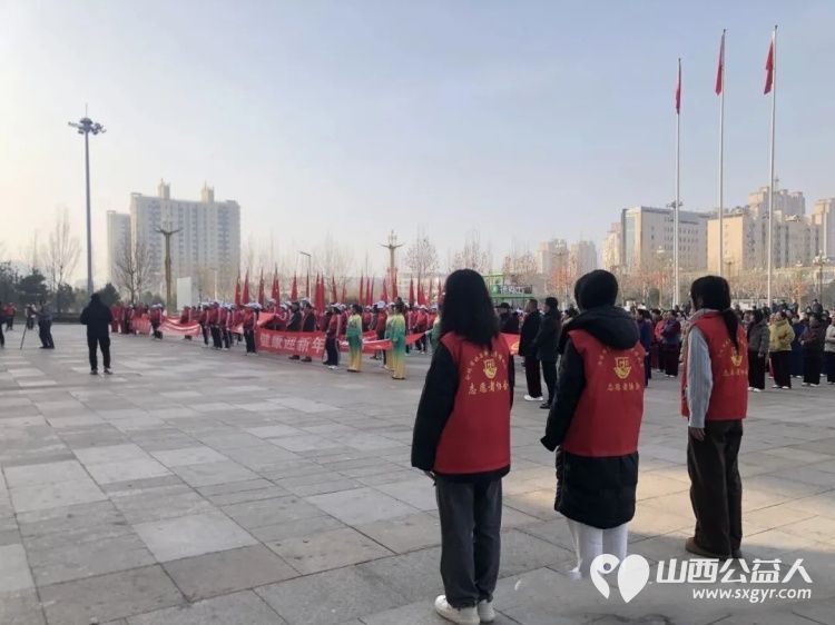 介休市北关街道彦博路社区志愿者协会助力介休市 迎新年贺新春 全民健身大拜年活动以志愿之力护航盛会传递新春温暖 - 第7张 - 山西公益人 介休市北关街道彦博路社区志愿者协会助力介休市 迎新年贺新春 全民健身大拜年活动以志愿之力护航盛会传递新春温暖 - 第7张