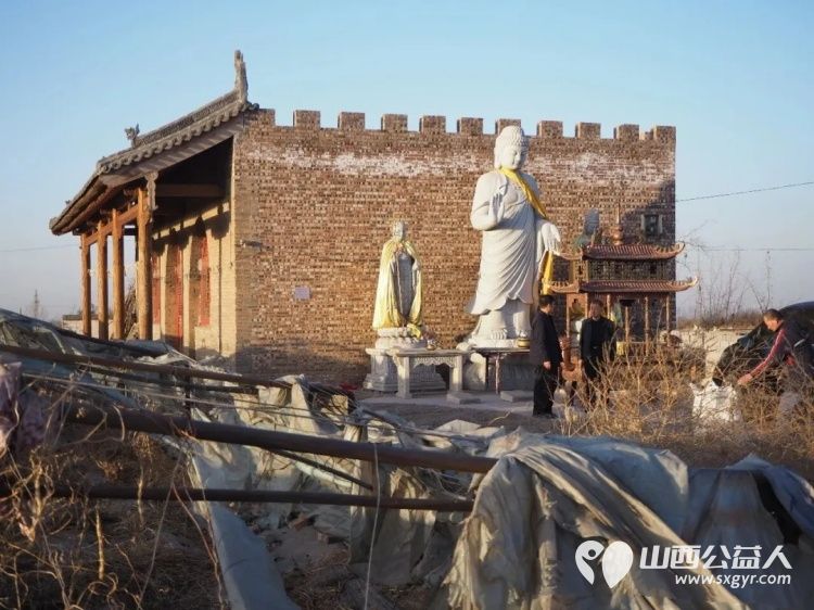 2026年2月11日介休市佛教协会到绵山镇大靳村慰问因病致贫的四户特困家庭在张兰镇下梁村慰问9户贫困家庭送上生活物资 - 第16张