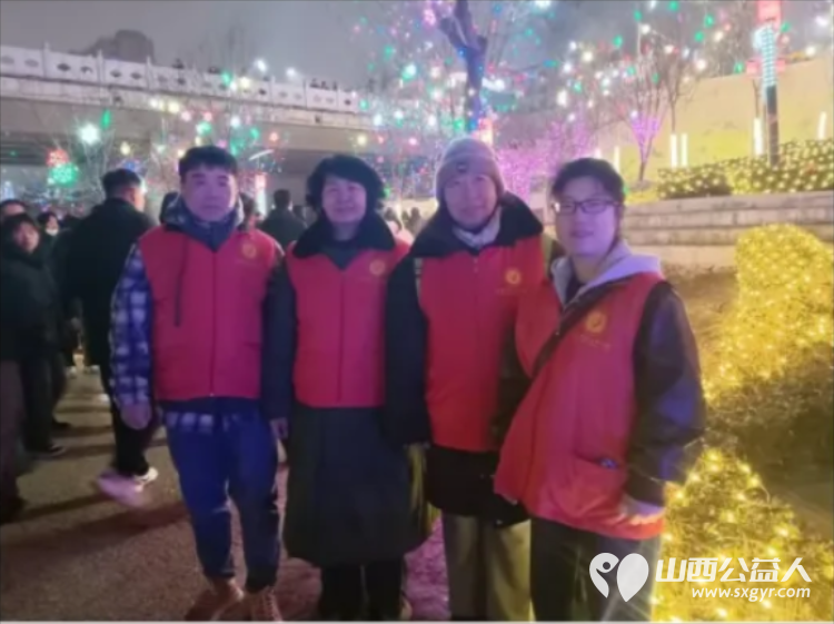 阳泉市义工联合会组织义工护航2026桃河灯会正月十四---十六在桃河公园新泉桥---五渡湿地公园段值守开展秩序维护路线指引文明劝导等服务 - 第2张