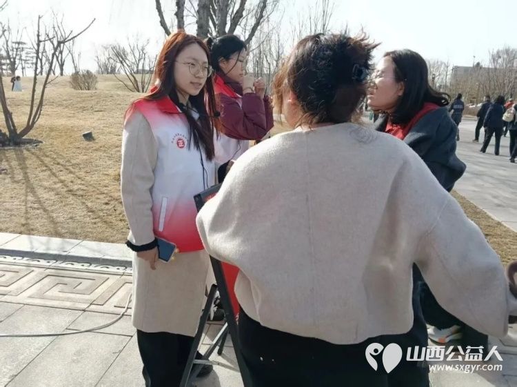 首届民俗盛宴志愿温情护航 长治市正能量公益协会志愿者为市民与游客提供暖心服务成为节日里最动人的风景线 - 第22张