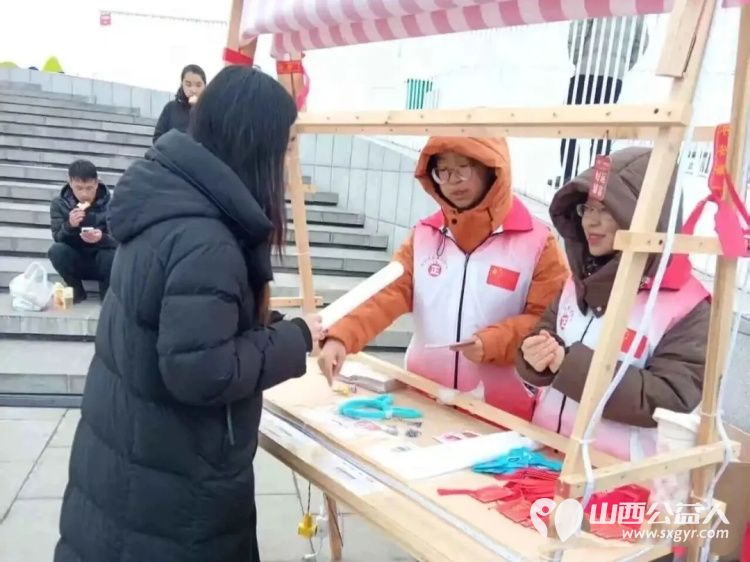 首届民俗盛宴志愿温情护航 长治市正能量公益协会志愿者为市民与游客提供暖心服务成为节日里最动人的风景线 - 第32张