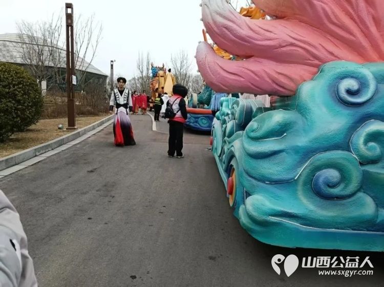 首届民俗盛宴志愿温情护航 长治市正能量公益协会志愿者为市民与游客提供暖心服务成为节日里最动人的风景线 - 第18张