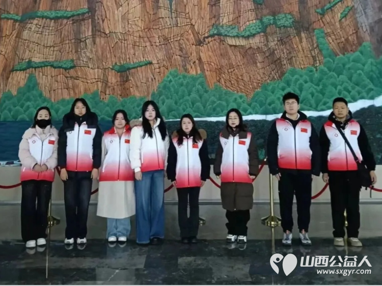 首届民俗盛宴志愿温情护航 长治市正能量公益协会志愿者为市民与游客提供暖心服务成为节日里最动人的风景线 - 第2张