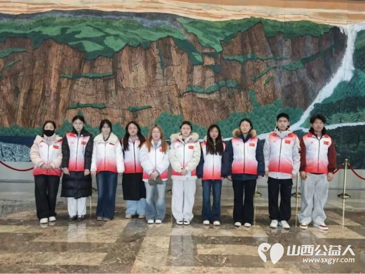 首届民俗盛宴志愿温情护航 长治市正能量公益协会志愿者为市民与游客提供暖心服务成为节日里最动人的风景线 - 第3张