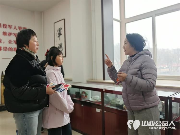 太原市儿童友好促进会儿童义工团的小志愿者采访学习全国优秀志愿者山西省省城学雷锋总团团长----王素娟老师 - 第8张