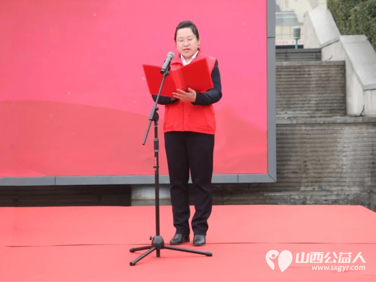 以红为炬以爱为桥----洪洞县青年志愿者协会在青少年关爱民生关怀基层治理的广阔天地间躬身实践用爱心传递温情让志愿精神在新时代槐乡大地上绽放出璀璨光芒 - 第10张