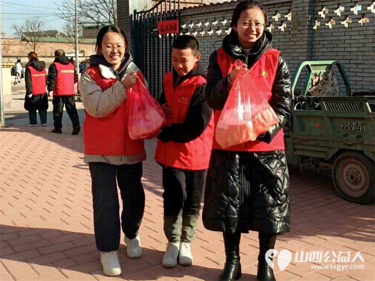 新春送暖进代郡 爱心帮扶暖人心——忻州市爱心公益协会春节慰问代郡村为8户特殊家庭送去新春礼包与暖心陪伴 - 第18张