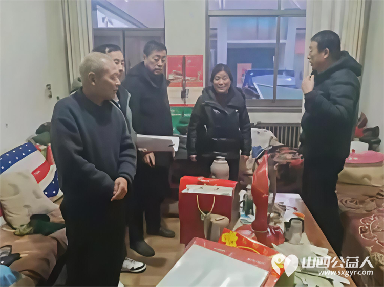 岁寒情深爱心同行 ‖ 长治手牵手帮扶中心各区县团队开展新春送温暖公益行动资助困难孩子牛奶161箱干果礼包161件奖状收纳盒127个捐赠合计27055元物资 - 第8张 - 山西公益人 岁寒情深爱心同行 ‖ 长治手牵手帮扶中心各区县团队开展新春送温暖公益行动资助困难孩子牛奶161箱干果礼包161件奖状收纳盒127个捐赠合计27055元物资 - 第8张