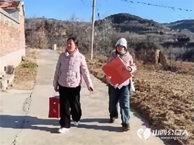 岁寒情深爱心同行 ‖ 长治手牵手帮扶中心各区县团队开展新春送温暖公益行动资助困难孩子牛奶161箱干果礼包161件奖状收纳盒127个捐赠合计27055元物资 - 第23张 - 山西公益人 岁寒情深爱心同行 ‖ 长治手牵手帮扶中心各区县团队开展新春送温暖公益行动资助困难孩子牛奶161箱干果礼包161件奖状收纳盒127个捐赠合计27055元物资 - 第23张