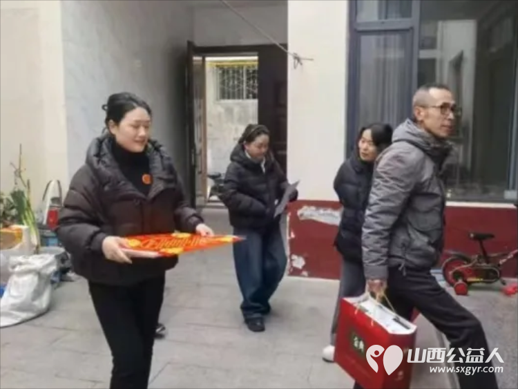 岁寒情深爱心同行 ‖ 长治手牵手帮扶中心各区县团队开展新春送温暖公益行动资助困难孩子牛奶161箱干果礼包161件奖状收纳盒127个捐赠合计27055元物资 - 第43张 - 山西公益人 岁寒情深爱心同行 ‖ 长治手牵手帮扶中心各区县团队开展新春送温暖公益行动资助困难孩子牛奶161箱干果礼包161件奖状收纳盒127个捐赠合计27055元物资 - 第43张