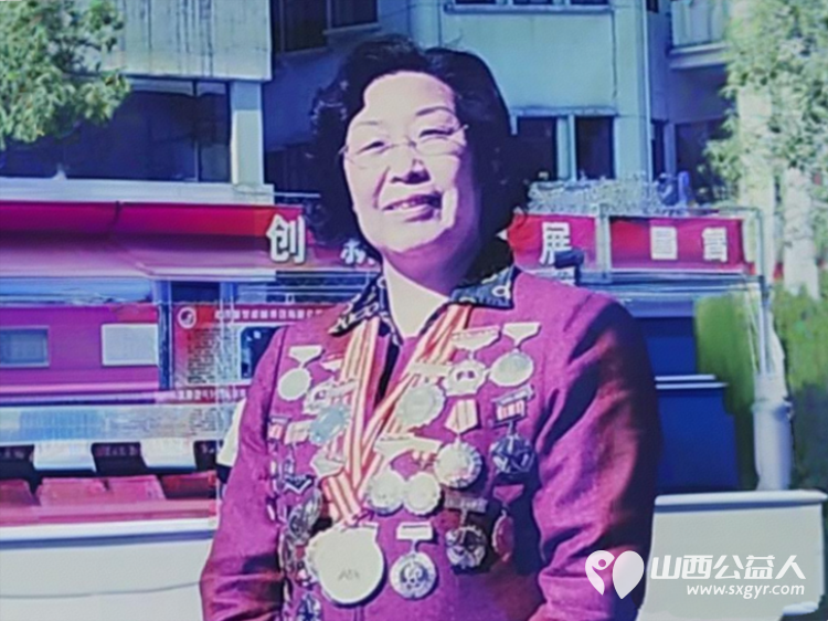 学习劳模精神将志愿服务进行到底 太原市广场舞协会老年志愿者郭芳林走进太原学花志愿服务中心访问学习全国劳模李学花 - 第1张