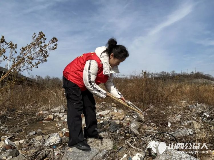 保护母亲河 阳泉义工联合会组织义工在白羊墅湿地公园开展第41期“保护母亲河”巡河净滩活动 - 第13张