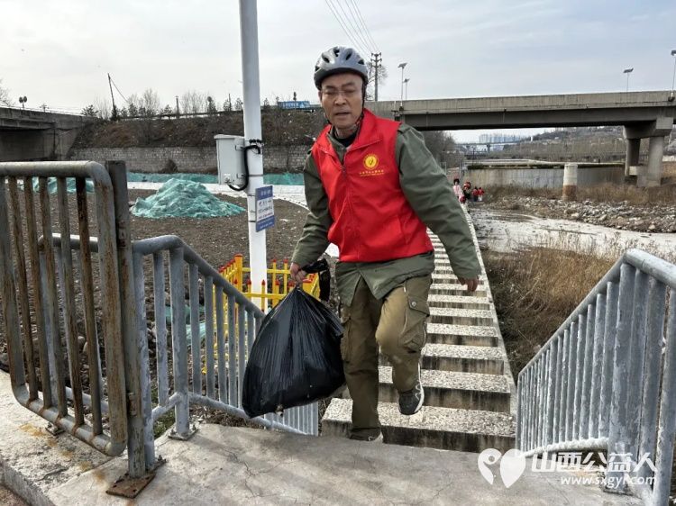 保护母亲河 阳泉义工联合会组织义工在白羊墅湿地公园开展第41期“保护母亲河”巡河净滩活动 - 第15张