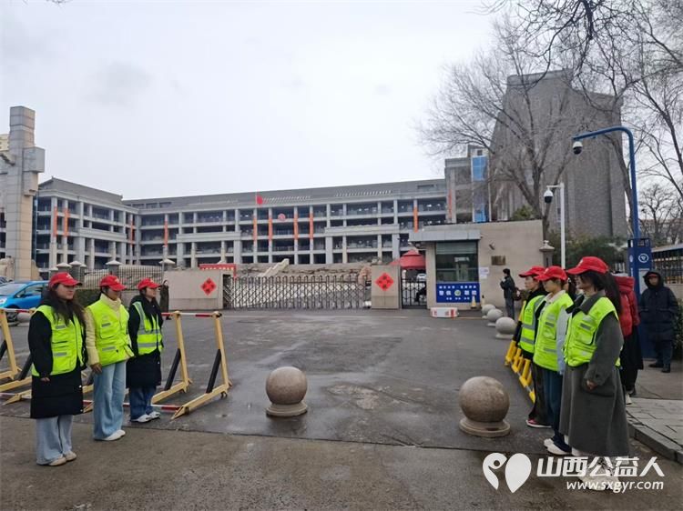暖心助考.为梦护航----志愿者化身考程护航人 晋中新青年高校志愿者联合服务中心组织成立全省考试录用公务员及选调优秀高校毕业生到基层工作笔试晋中考区志愿服务岗 - 第8张