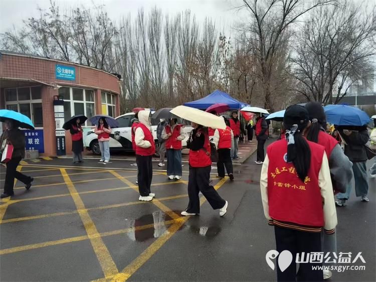 暖心助考.为梦护航----志愿者化身考程护航人 晋中新青年高校志愿者联合服务中心组织成立全省考试录用公务员及选调优秀高校毕业生到基层工作笔试晋中考区志愿服务岗 - 第6张