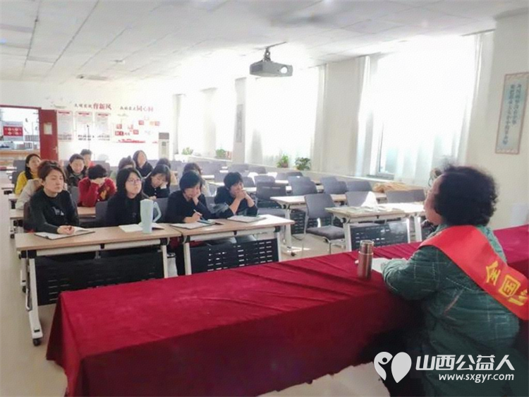 食品安全伴我行志愿服务走基层----太原学花志愿服务中心走进太原市迎泽区文庙街道文庙社区开展食品安全伴我行志愿服务走基层主题宣讲活动 - 第6张 - 山西公益人 食品安全伴我行志愿服务走基层----太原学花志愿服务中心走进太原市迎泽区文庙街道文庙社区开展食品安全伴我行志愿服务走基层主题宣讲活动 - 第6张