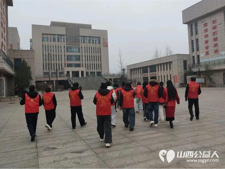 长治市正能量公益志愿服务屯留区办事处组织爱心志愿者来到麟绛小学开展“雷锋精神走进校园，爱心浇灌祖国花朵”公益宣讲活动 - 第12张