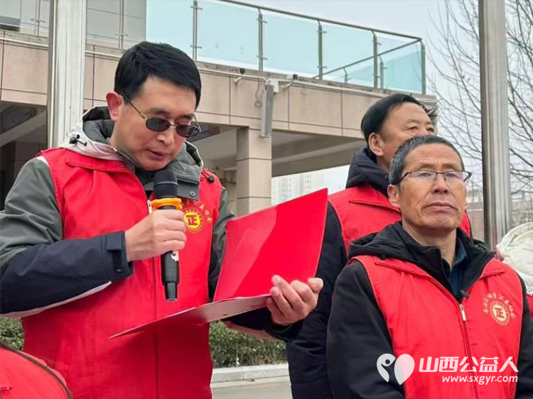 长治市正能量公益志愿服务屯留区办事处组织爱心志愿者来到麟绛小学开展“雷锋精神走进校园，爱心浇灌祖国花朵”公益宣讲活动 - 第7张