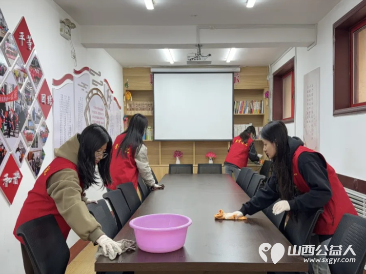 晋中新青年高校志愿者联合服务中心晋中学院至善公益马院支队前往榆次区北窑社区开展学雷锋进社区志愿服务活动 - 第2张