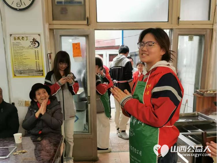 2026年3月22日长治职业技术学院信息工程系团总支组织志愿者到长治市雨花斋二部帮厨为孤寡老人免费供餐 - 第9张 - 山西公益人 2026年3月22日长治职业技术学院信息工程系团总支组织志愿者到长治市雨花斋二部帮厨为孤寡老人免费供餐 - 第9张