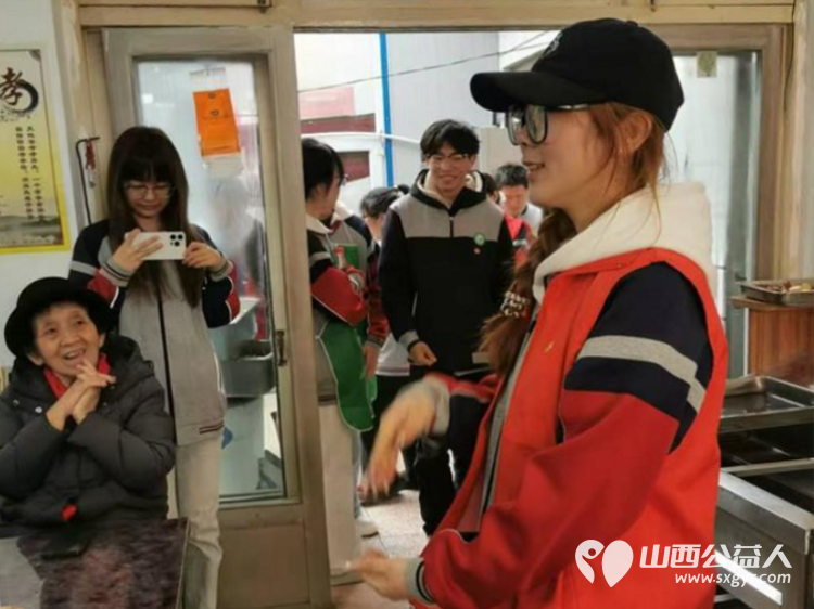 2026年3月22日长治职业技术学院信息工程系团总支组织志愿者到长治市雨花斋二部帮厨为孤寡老人免费供餐 - 第7张 - 山西公益人 2026年3月22日长治职业技术学院信息工程系团总支组织志愿者到长治市雨花斋二部帮厨为孤寡老人免费供餐 - 第7张