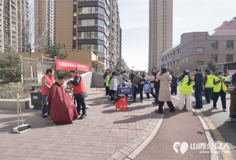 志愿服务进社区健康活动暖人心----介休市敬老协会3月22日组织志愿者在介休市北关街道文峰街社区为社区所有老人爱心理发义诊 - 第8张 - 山西公益人 志愿服务进社区健康活动暖人心----介休市敬老协会3月22日组织志愿者在介休市北关街道文峰街社区为社区所有老人爱心理发义诊 - 第8张
