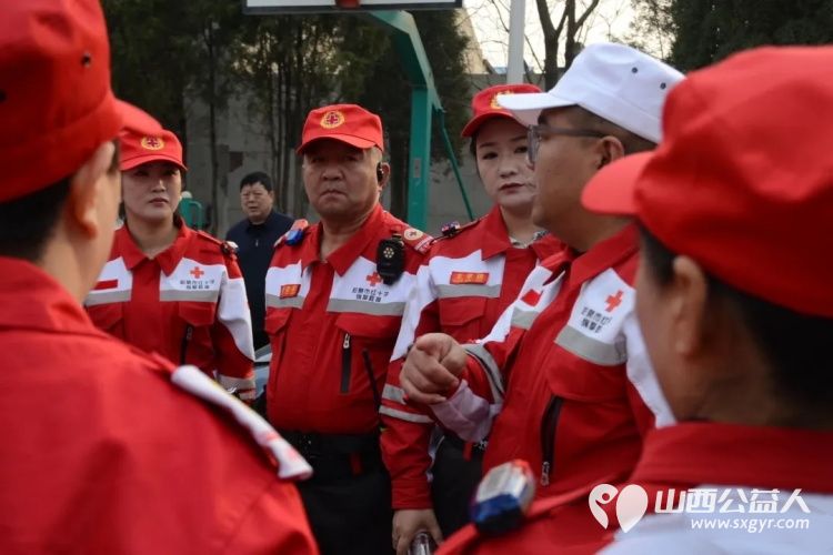 阳泉市红十字纵擎救援队全力护航阳泉市长跑健身协会2026年首届冠山越野赛担任本次赛事专属应急保障队伍为所有参赛选手保驾护航 - 第7张