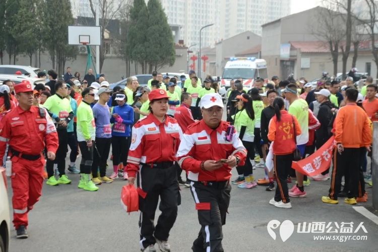 阳泉市红十字纵擎救援队全力护航阳泉市长跑健身协会2026年首届冠山越野赛担任本次赛事专属应急保障队伍为所有参赛选手保驾护航 - 第8张