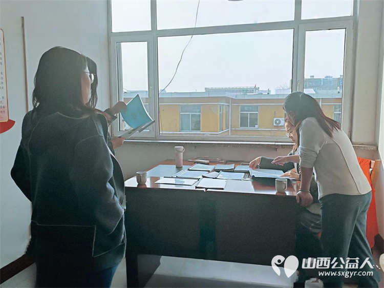 介休市妇联领导莅临介休市敬老协会视察指导工作对我协会工作给予高度认可将一如既往支持协会各项工作 - 第4张