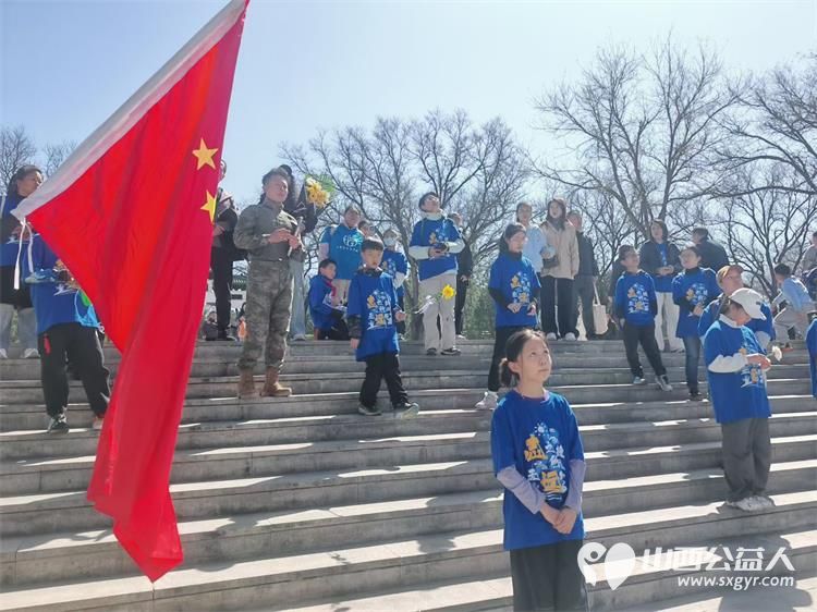 春风寄哀思英烈照归途----太原市儿童友好促进会儿童公益专委会组织小志愿者去烈士陵园给烈士扫墓 - 第2张