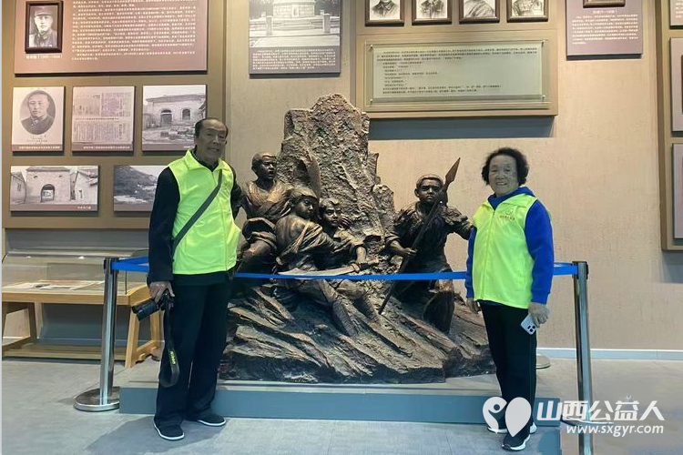 清明祭英烈初心永不忘----晋城市绿丝带志愿者协会组织志愿者祭扫晋城烈士陵园以虔诚之心敬献哀思静静追忆革命先辈浴血奋战的峥嵘岁月 - 第23张