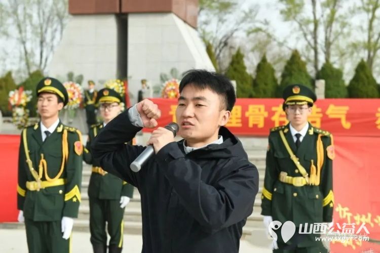 追寻·2026·清明祭英烈----忻州师范学院附属中学师生代表齐聚忻州市烈士陵园举行2026年清明祭英烈活动深切缅怀为民族独立人民解放和国家富强英勇献身的革命先烈 - 第12张