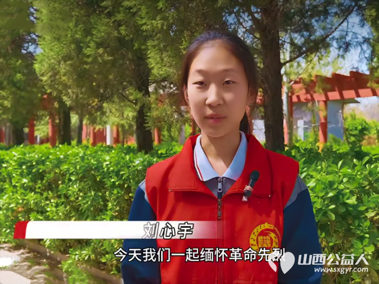 临汾市关工委、市护苗爱心志愿服务队、共青团襄汾县委、襄汾县青年志愿者协会联合组织志愿者走进襄汾县张再烈士陵园开展清明祭扫活动缅怀革命先烈传承革命精神 - 第17张 - 山西公益人 临汾市关工委、市护苗爱心志愿服务队、共青团襄汾县委、襄汾县青年志愿者协会联合组织志愿者走进襄汾县张再烈士陵园开展清明祭扫活动缅怀革命先烈传承革命精神 - 第17张