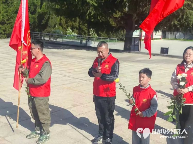 晋城市为老服务协会怀着感恩与敬仰之情齐聚晋城市烈士陵园缅怀为民族解放人民幸福献出生命的革命先烈让我们以为老服务为纽带传承红色精神践行志愿使命 - 第18张 - 山西公益人 晋城市为老服务协会怀着感恩与敬仰之情齐聚晋城市烈士陵园缅怀为民族解放人民幸福献出生命的革命先烈让我们以为老服务为纽带传承红色精神践行志愿使命 - 第18张