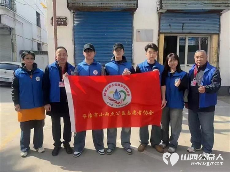 春风送暖 长治市小雨点公益志愿者协会志愿者来到隆福饭店免费素食餐厅为那里的老年人进行义务理发帮厨活动 - 第1张 - 山西公益人 春风送暖 长治市小雨点公益志愿者协会志愿者来到隆福饭店免费素食餐厅为那里的老年人进行义务理发帮厨活动 - 第1张