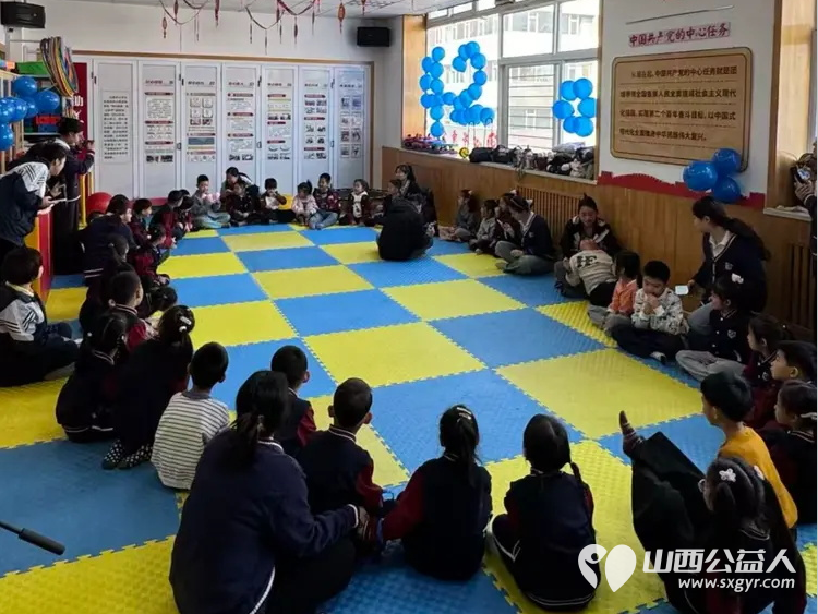 太原爱思乐知生态幼儿园携手山西心予康复园在第19个世界孤独症日开展爱心活动以温暖陪伴传递善意用实际行动诠释包容上演了一场充满温情的童心共融之旅 - 第4张