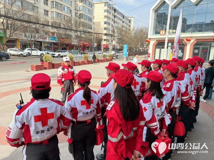 志愿红助力文明游 急救科普护航景区安全----阳泉市红十字纵擎救援队开展文明旅游暨急救知识宣讲活动 - 第3张