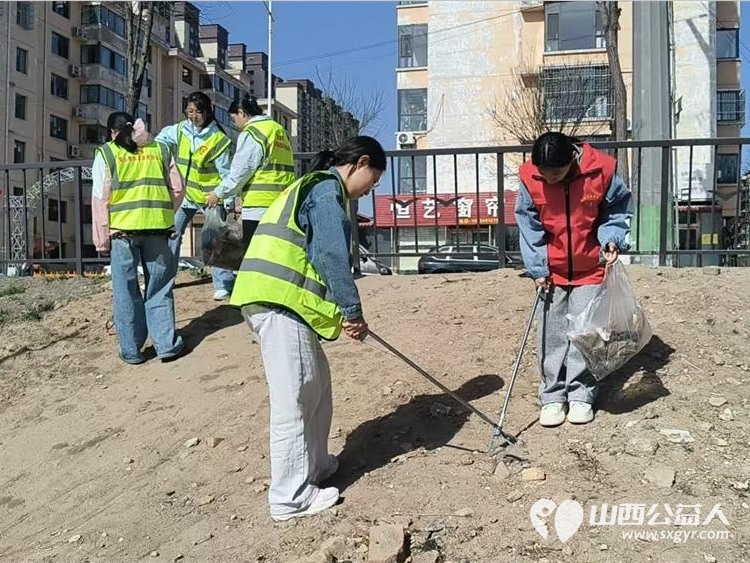 文水县爱心帮扶志愿者协会4月4日组织返乡大学生青年突击队开展文峪河生态保护志愿服务活动让青春力量在河湖岸边闪耀 - 第6张