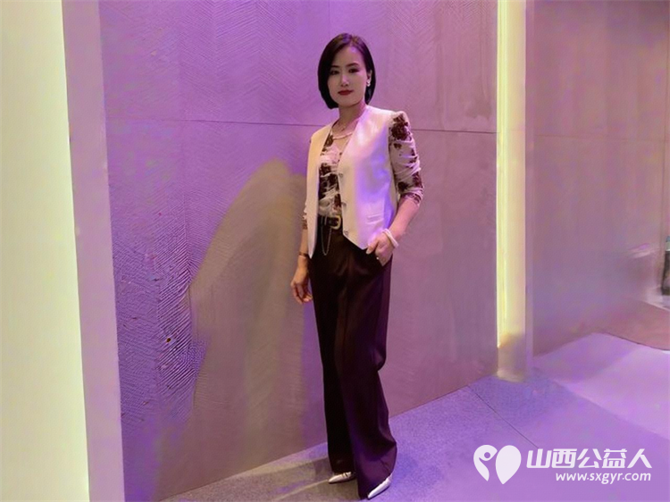 长治市小雨点公益志愿者协会向平顺县虹梯关乡芣兰岩小学学生捐赠运动鞋139双 - 第13张 - 山西公益人 长治市小雨点公益志愿者协会向平顺县虹梯关乡芣兰岩小学学生捐赠运动鞋139双 - 第13张