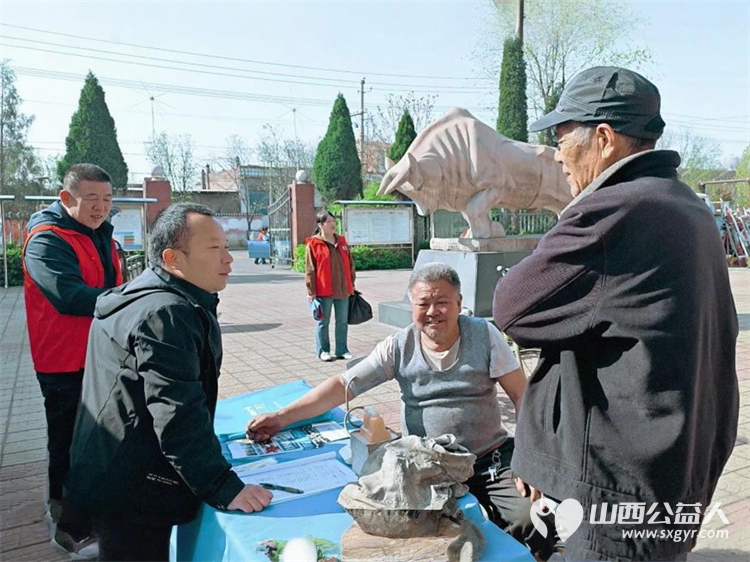 介休市敬老协会敬老爱老助老活动2026年4月11日走进张兰镇穆家堡村为老人们理发体检让每一位老人精神抖擞的迎接蓬勃春光 - 第16张 - 山西公益人 介休市敬老协会敬老爱老助老活动2026年4月11日走进张兰镇穆家堡村为老人们理发体检让每一位老人精神抖擞的迎接蓬勃春光 - 第16张