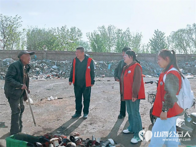 介休市敬老协会敬老爱老助老活动2026年4月11日走进张兰镇穆家堡村为老人们理发体检让每一位老人精神抖擞的迎接蓬勃春光 - 第12张 - 山西公益人 介休市敬老协会敬老爱老助老活动2026年4月11日走进张兰镇穆家堡村为老人们理发体检让每一位老人精神抖擞的迎接蓬勃春光 - 第12张