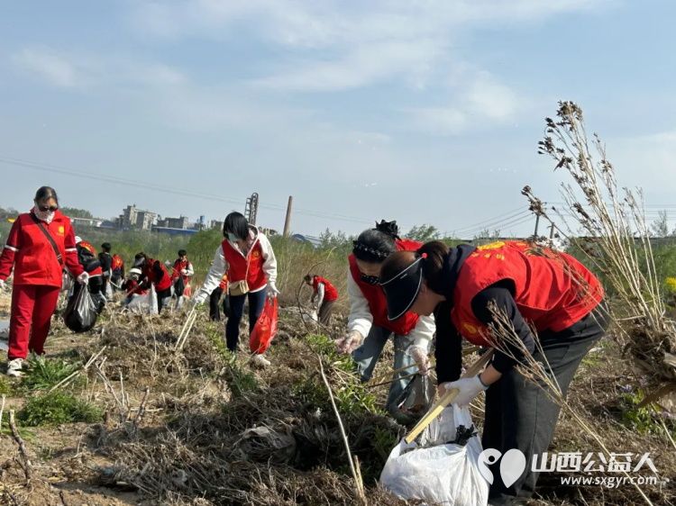 保护母亲河阳泉义工在行动 2026年4月12日阳泉市义工联合会21名义工和民间巡河员为爱集结保护母亲河巡河净滩活动在白羊墅湿地公园开展 - 第7张