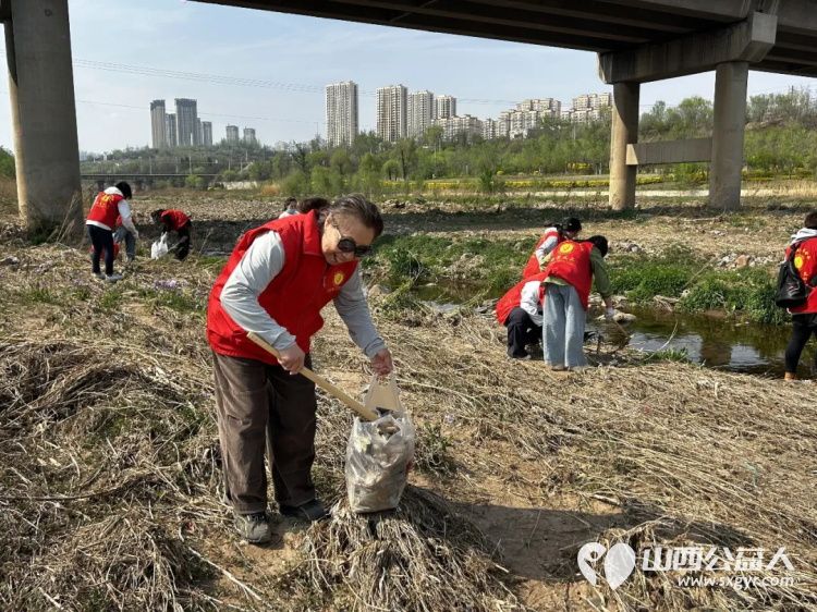保护母亲河阳泉义工在行动 2026年4月12日阳泉市义工联合会21名义工和民间巡河员为爱集结保护母亲河巡河净滩活动在白羊墅湿地公园开展 - 第9张