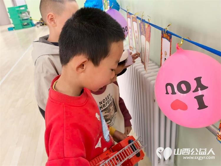 太原市龙城义工世界读书日主题活动在五台山石咀小学举办校园文化集市为孩子们捐赠图书 - 第6张