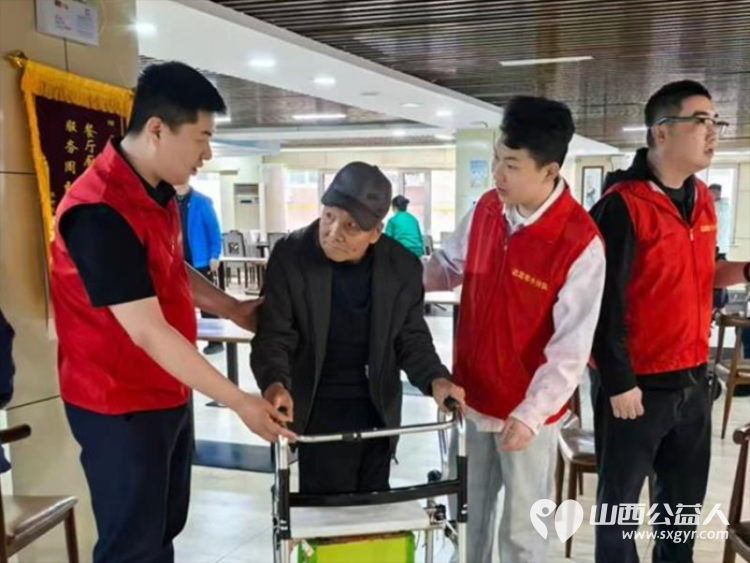 汇聚太钢志愿情暖心相伴敬老行 太原市志愿者小分队太钢志愿者在享堂老年公寓为百岁老人过了个超暖心的生日正是因为每个人的用心才让这个生日变得如此难忘 - 第12张