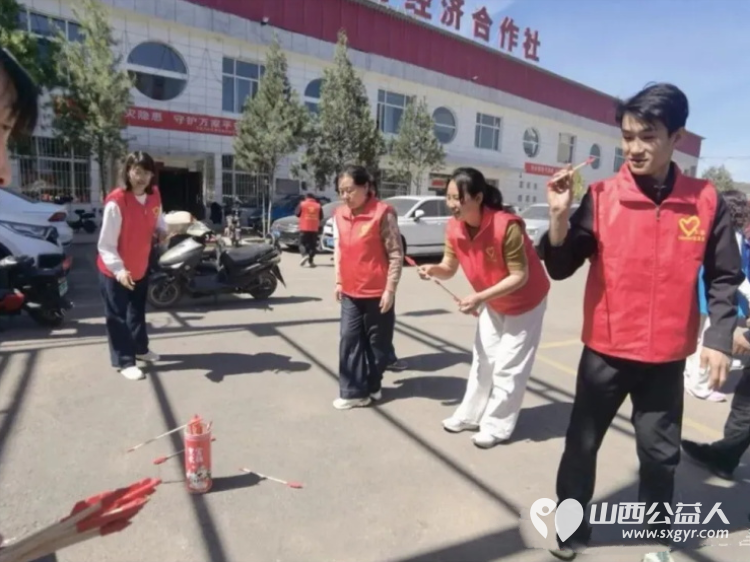春风燃活力运动绽风采----吕梁市离石区青年志愿者协会、离石区尉汾路社区党建联建趣味运动会圆满落幕 - 第4张