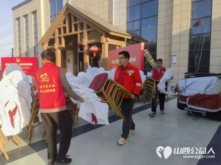 青春护航志愿同行｜吕梁市离石区青年志愿者协会圆满完成五四主题活动后勤保障工作用志愿身影点亮青春风采 - 第6张