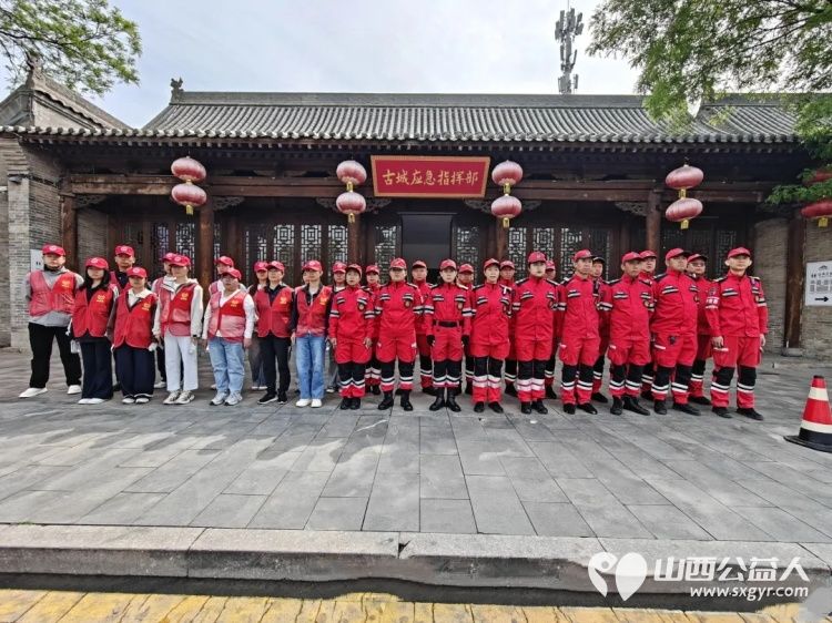 五一坚守护文旅蓝盾护航保平安----忻府区蓝盾应急救援队忻州古城、禹王洞执勤任务彰显蓝盾救援队守护群众逆行而上的初心使命 - 第7张